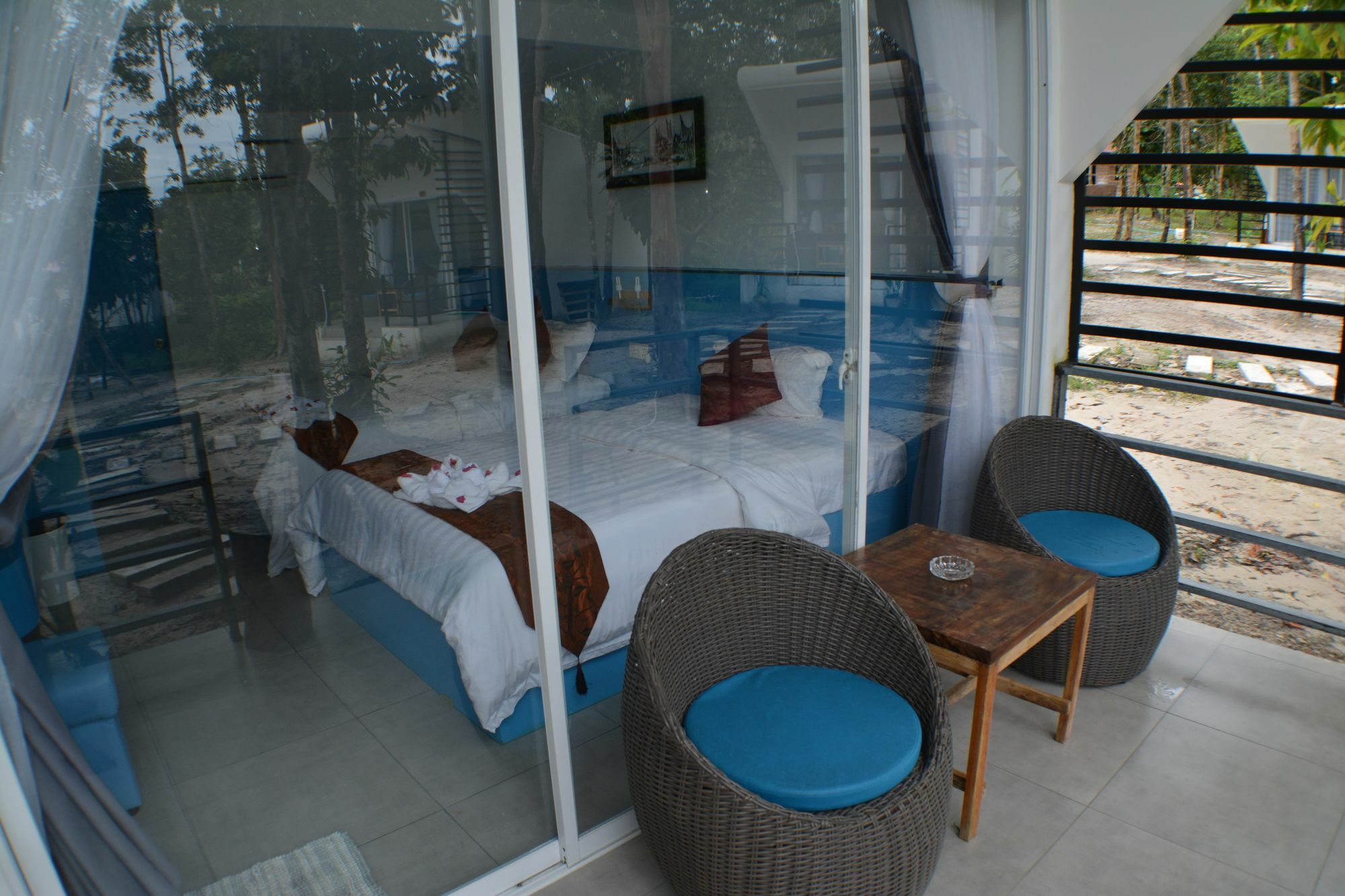เดอะไปป์ รีสอร์ต Hotel เกาะรงสำลน ภายนอก รูปภาพ